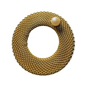 Gold-Tone Mesh Brooch with Pearl Detail